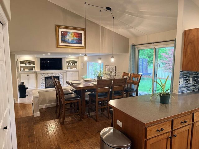 24202 E DESMET Rd, Liberty Lake, WA 99019