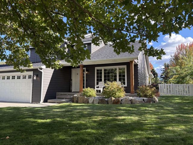 24202 E DESMET Rd, Liberty Lake, WA 99019