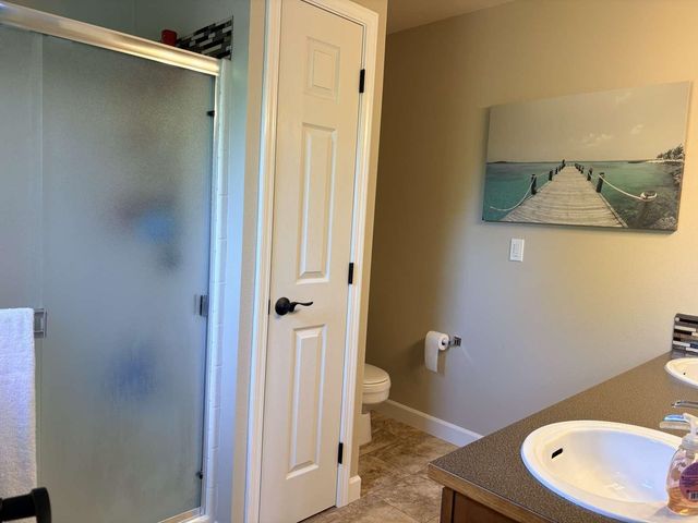 24202 E DESMET Rd, Liberty Lake, WA 99019