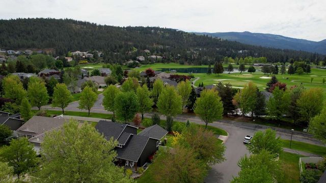 24202 E DESMET Rd, Liberty Lake, WA 99019