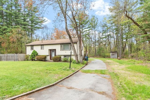 10 Meadowglen Rd, Billerica, MA 01862