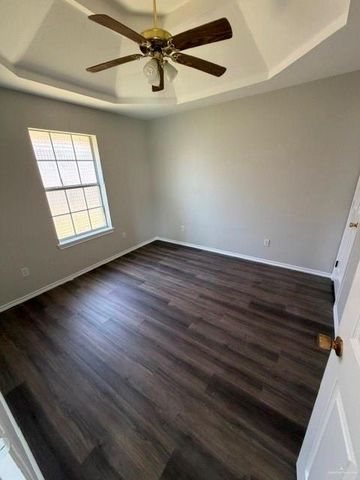 3610 N 29th Lane N, Mcallen, TX 78501