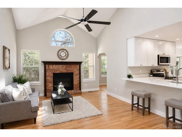 13446 Falls Dr, Broomfield, CO 80020