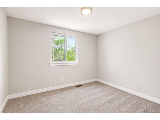 13446 Falls Dr, Broomfield, CO 80020