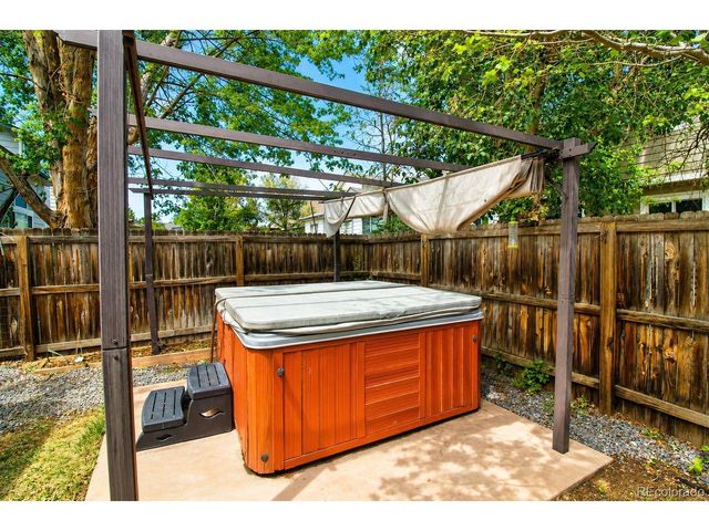 13446 Falls Dr, Broomfield, CO 80020