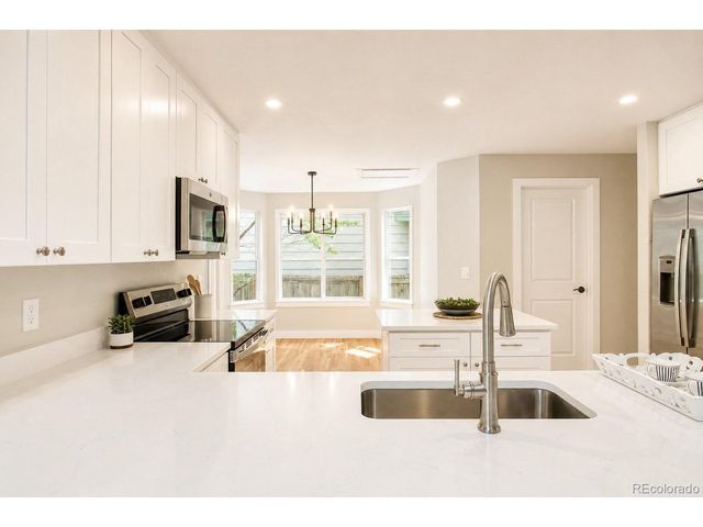 13446 Falls Dr, Broomfield, CO 80020