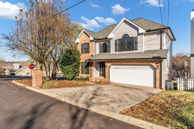 130 Breakwater, N, Hendersonville, TN 37075