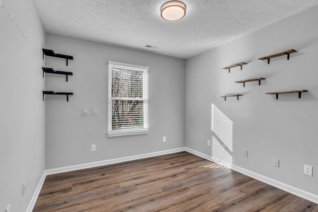 130 Breakwater, N, Hendersonville, TN 37075