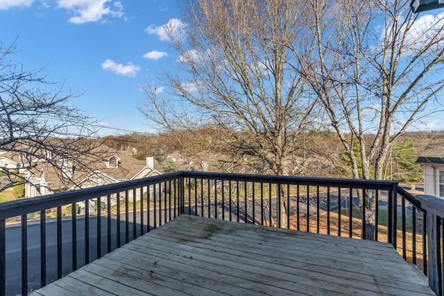 130 Breakwater, N, Hendersonville, TN 37075