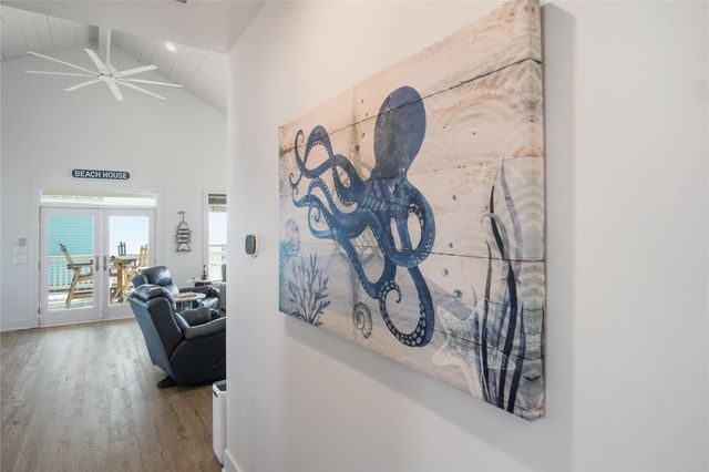 2570 Whitecap, Crystal Beach, TX 77650