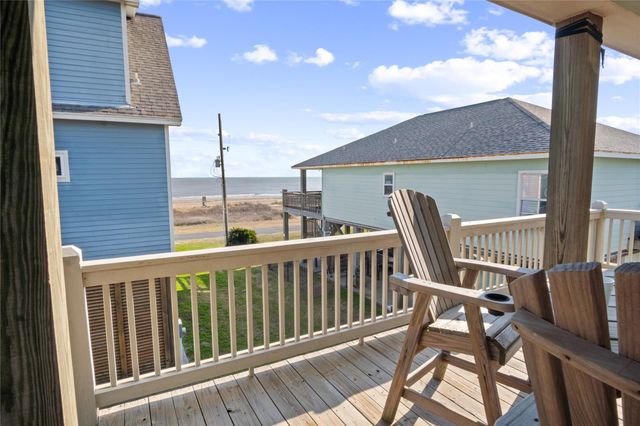 2570 Whitecap, Crystal Beach, TX 77650