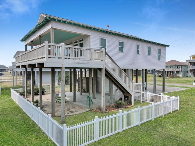 2570 Whitecap, Crystal Beach, TX 77650