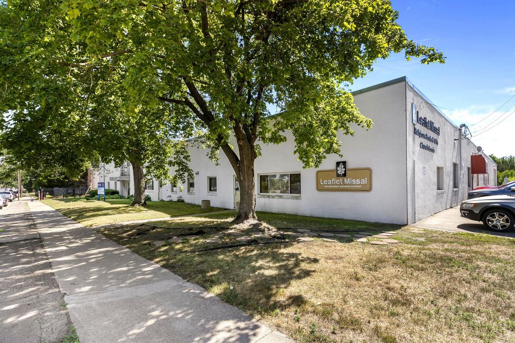 976 Minnehaha Avenue W, Saint Paul, MN 55104 — photo 2