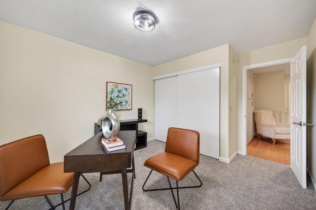 9349 Rolling Glenn Ct, Orangevale, CA 95662