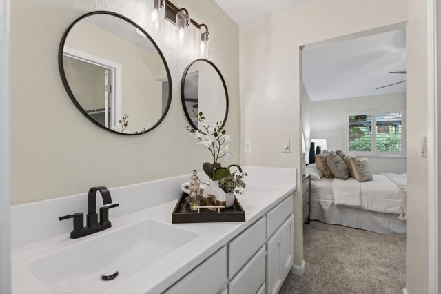 9349 Rolling Glenn Ct, Orangevale, CA 95662