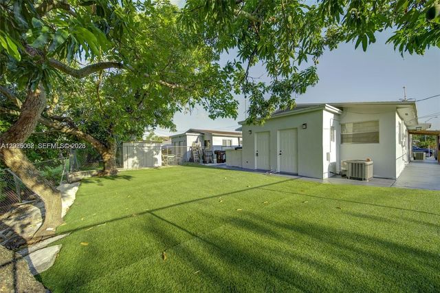 896 E 22nd St 898, Hialeah, FL 33013