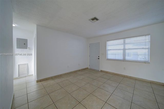 896 E 22nd St 898, Hialeah, FL 33013