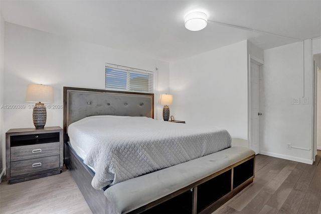 1116 Hollywood Blvd, Hollywood, FL 33019