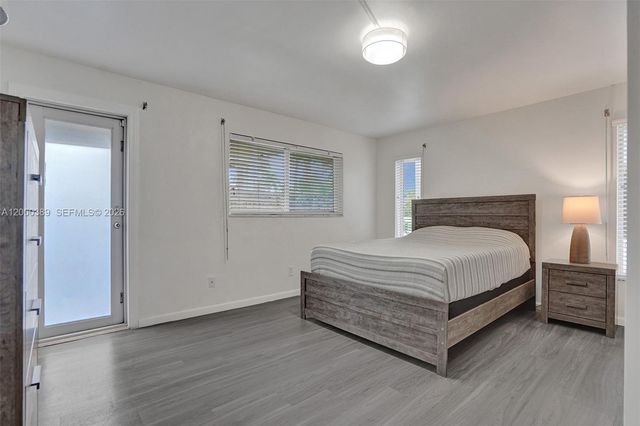 1116 Hollywood Blvd, Hollywood, FL 33019