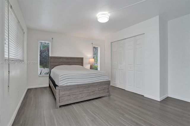 1116 Hollywood Blvd, Hollywood, FL 33019