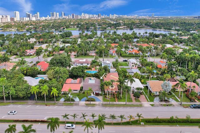 1116 Hollywood Blvd, Hollywood, FL 33019