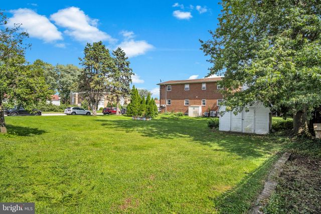 400 BEACON HILL RD, New Cumberland, PA 17070