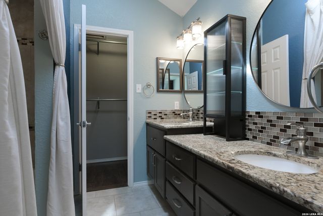 2434 Canyon Rim, San Antonio, TX 78232