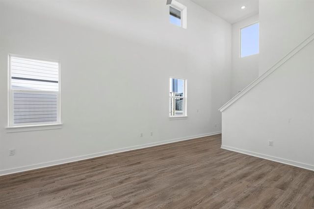 7911 Linda Michelle LN, Austin, TX 78724
