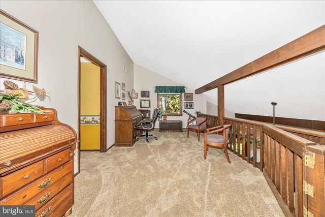 11738 MEADOWLARK AVE, Hagerstown, MD 21742