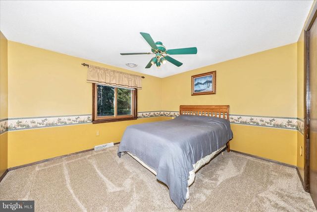 11738 MEADOWLARK AVE, Hagerstown, MD 21742