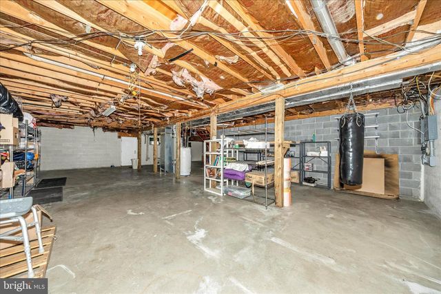 11738 MEADOWLARK AVE, Hagerstown, MD 21742