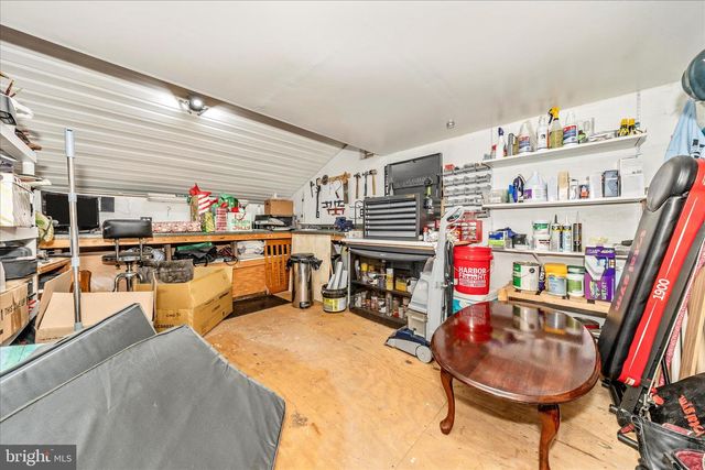 11738 MEADOWLARK AVE, Hagerstown, MD 21742