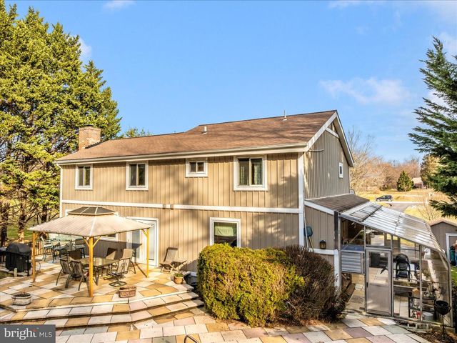 11738 MEADOWLARK AVE, Hagerstown, MD 21742