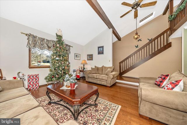 11738 MEADOWLARK AVE, Hagerstown, MD 21742