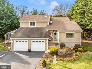 11738 MEADOWLARK AVE, Hagerstown, MD 21742