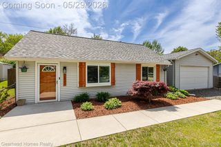 2831 Watkins Lake Road, Waterford Charter Township, MI 48328