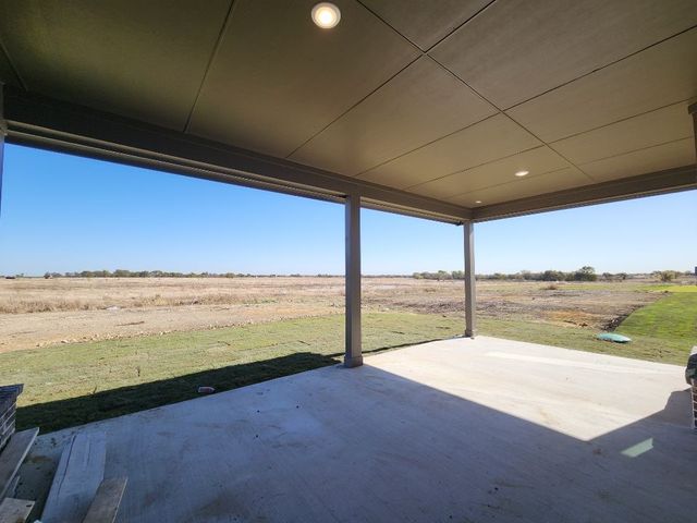 2516 Pyrite Street, Krum, TX 76249