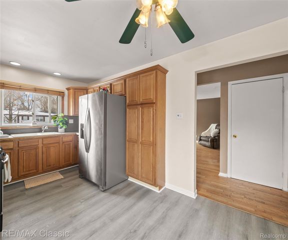 19350 Antago Street, Livonia, MI 48152