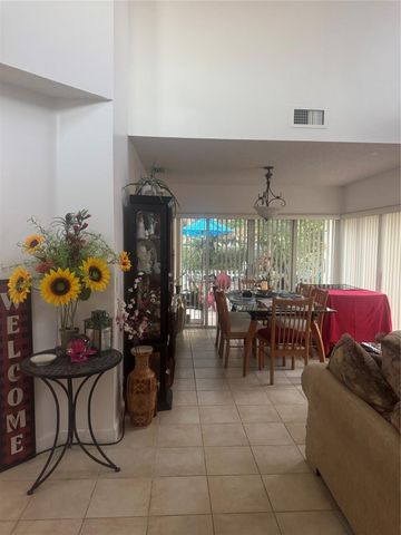 593 Bedford Avenue, Weston, FL 33326