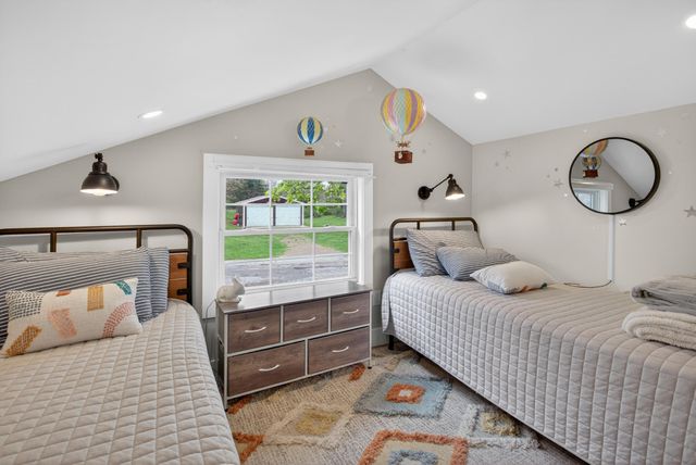 622 Swains Lake Drive, Concord, MI 49237