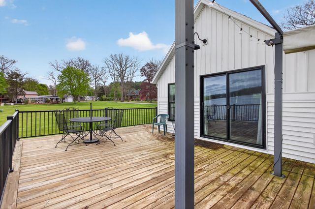 622 Swains Lake Drive, Concord, MI 49237