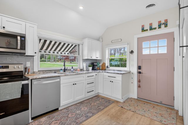 622 Swains Lake Drive, Concord, MI 49237