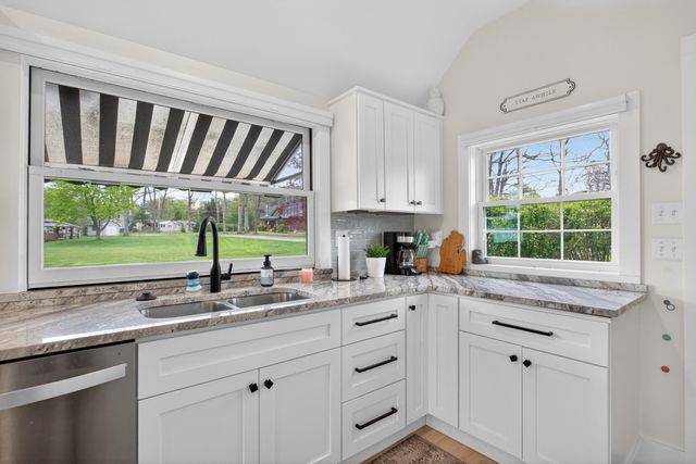 622 Swains Lake Drive, Concord, MI 49237