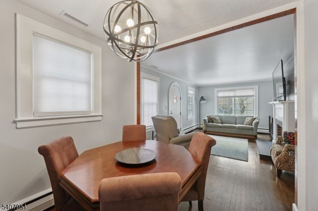 15 Godfrey Ave, Roseland Boro, NJ 07068