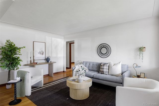 2929 Dexter Street, Denver, CO 80207