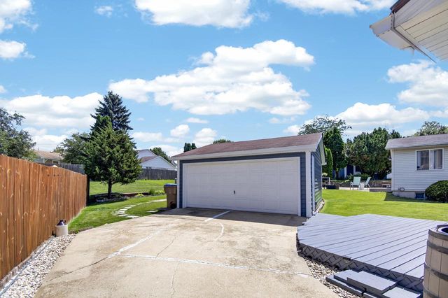 6559 126th STREET, Pleasant Prairie, WI 53158