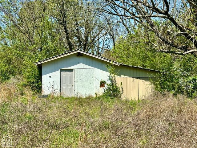 893 County Road 741 887, Brookland, AR 72417