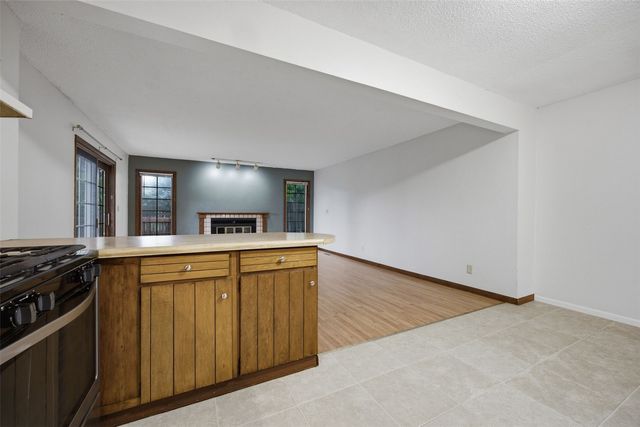 1175 Lindale Drive, Marion, IA 52302