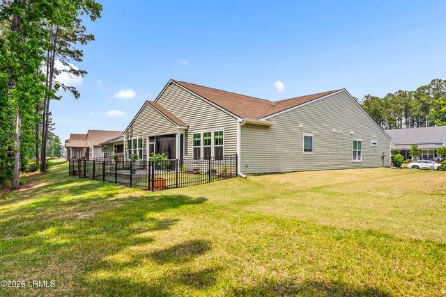 125 Carolina Oaks Avenue, Bluffton, SC 29909