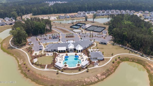 125 Carolina Oaks Avenue, Bluffton, SC 29909